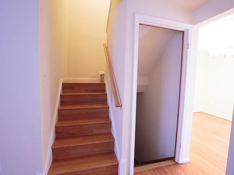 3103 Pebble Hill Ln — Photo 9