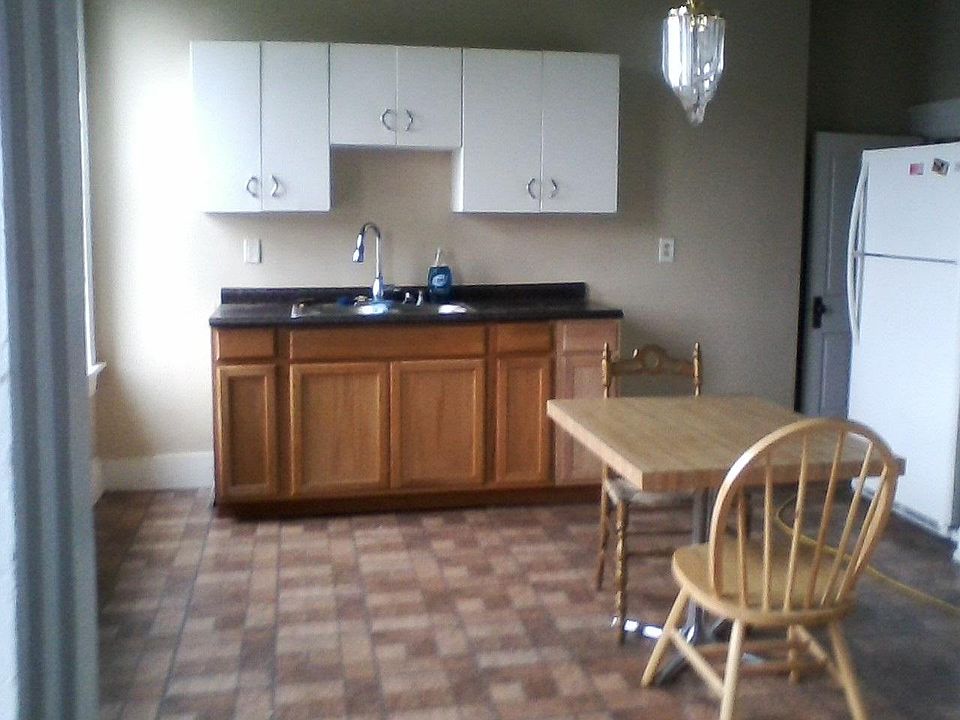 1st image of 1250 Bates Ave APT 10