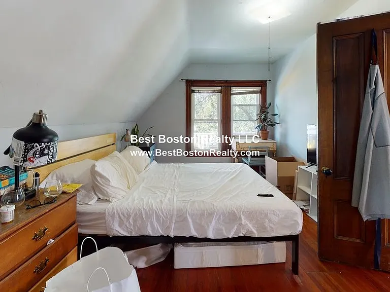 289 Summer St #3 — Photo 6
