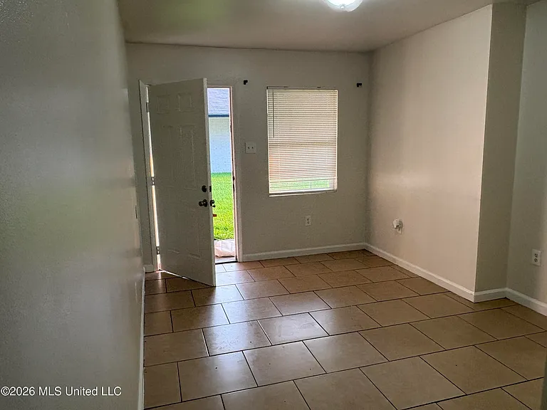 6525 Jasmine St #2 — Photo 2