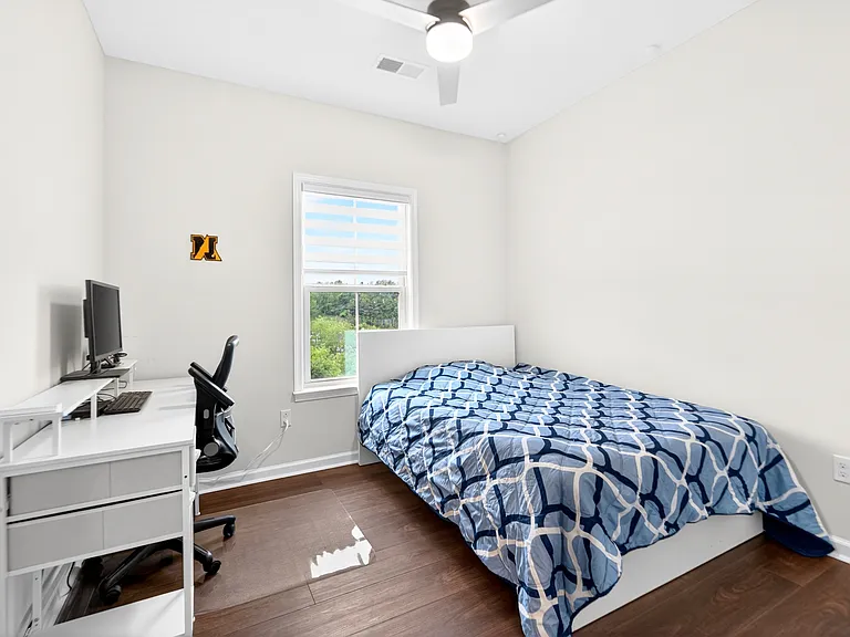 408 Fairmont Dr — Photo 33