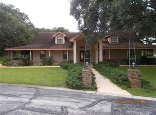24334 Laura St, Sorrento, FL 32776