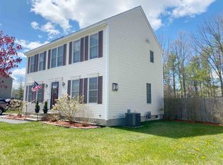 9 Ty Ln, Concord, NH 03303