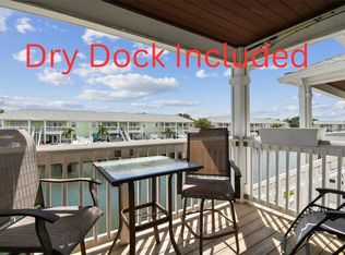 5116 Beach Dr SE APT D, Saint Petersburg, FL 33705