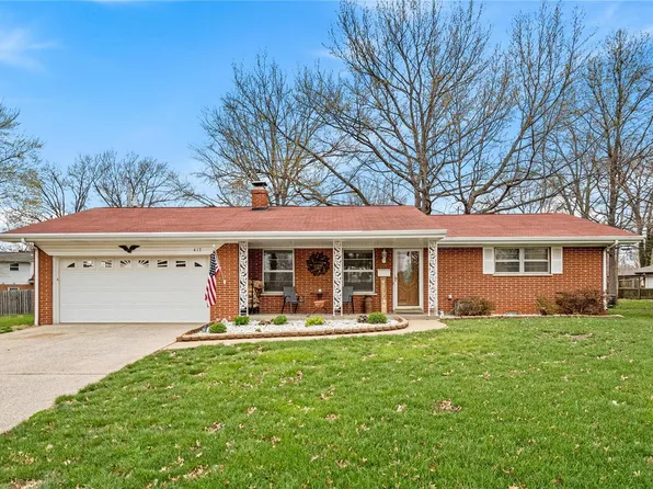 417 Sheraton Dr, Belleville, IL 62223