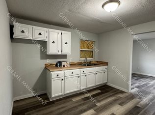 1465 Allen St, Burton, MI 48529