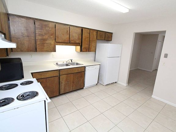 5th image of 10050 Guidy Ln #303B