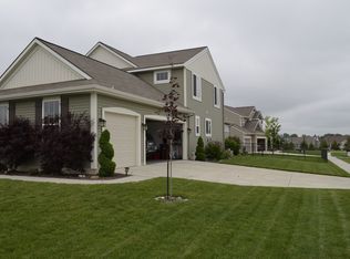 10709 Saddlebrook Dr, Grand Ledge, MI 48837