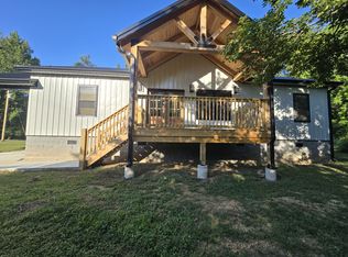 1051 N Highway 48, Centerville, TN 37033