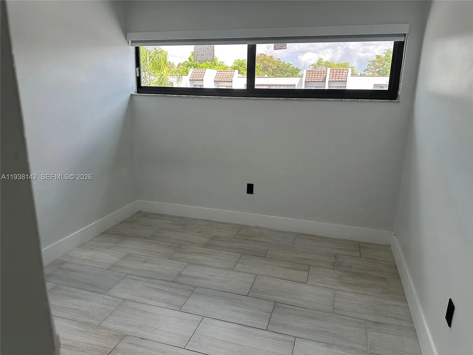3 bed, 1770 sqft, $3,150 — Photo 3