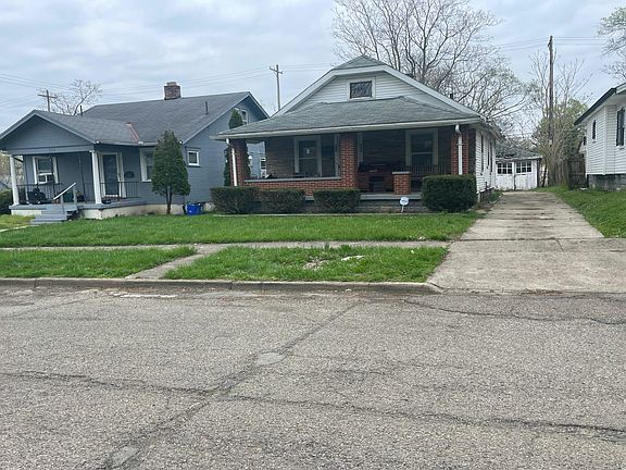2nd image of 820 Leland Ave