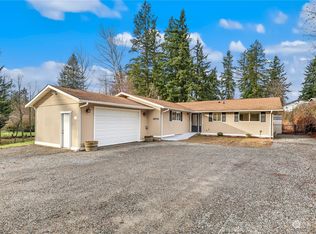 18011 2nd St E, Lake Tapps, WA 98391