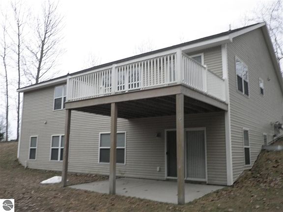 2nd image of 9696 Westwood Dr