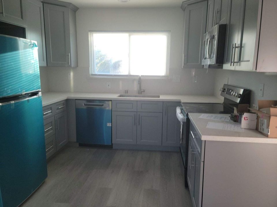 1st image of 5868 Blossom Ave