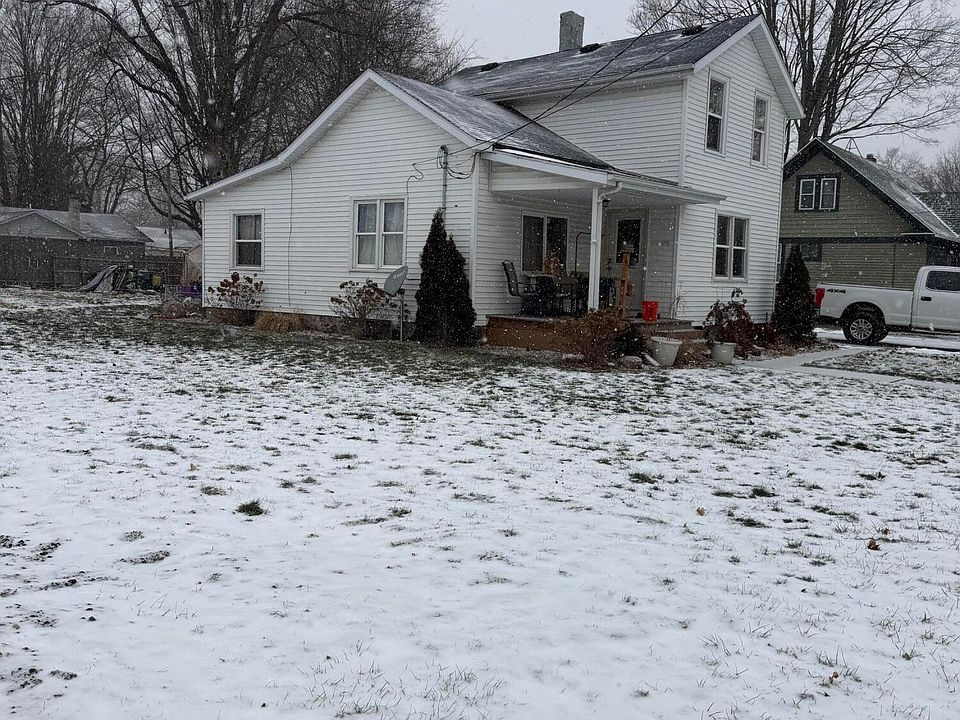 2nd image of 108 N Lincoln Ave