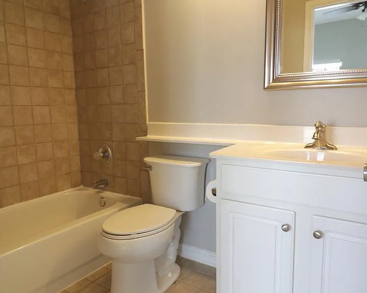 21786 Dragons Green Sq — Photo 15