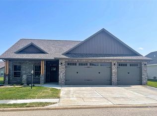 7529 Clarence Ct, Glen Carbon, IL 62034