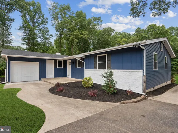 2960 Jackson Rd, Williamstown, NJ 08094