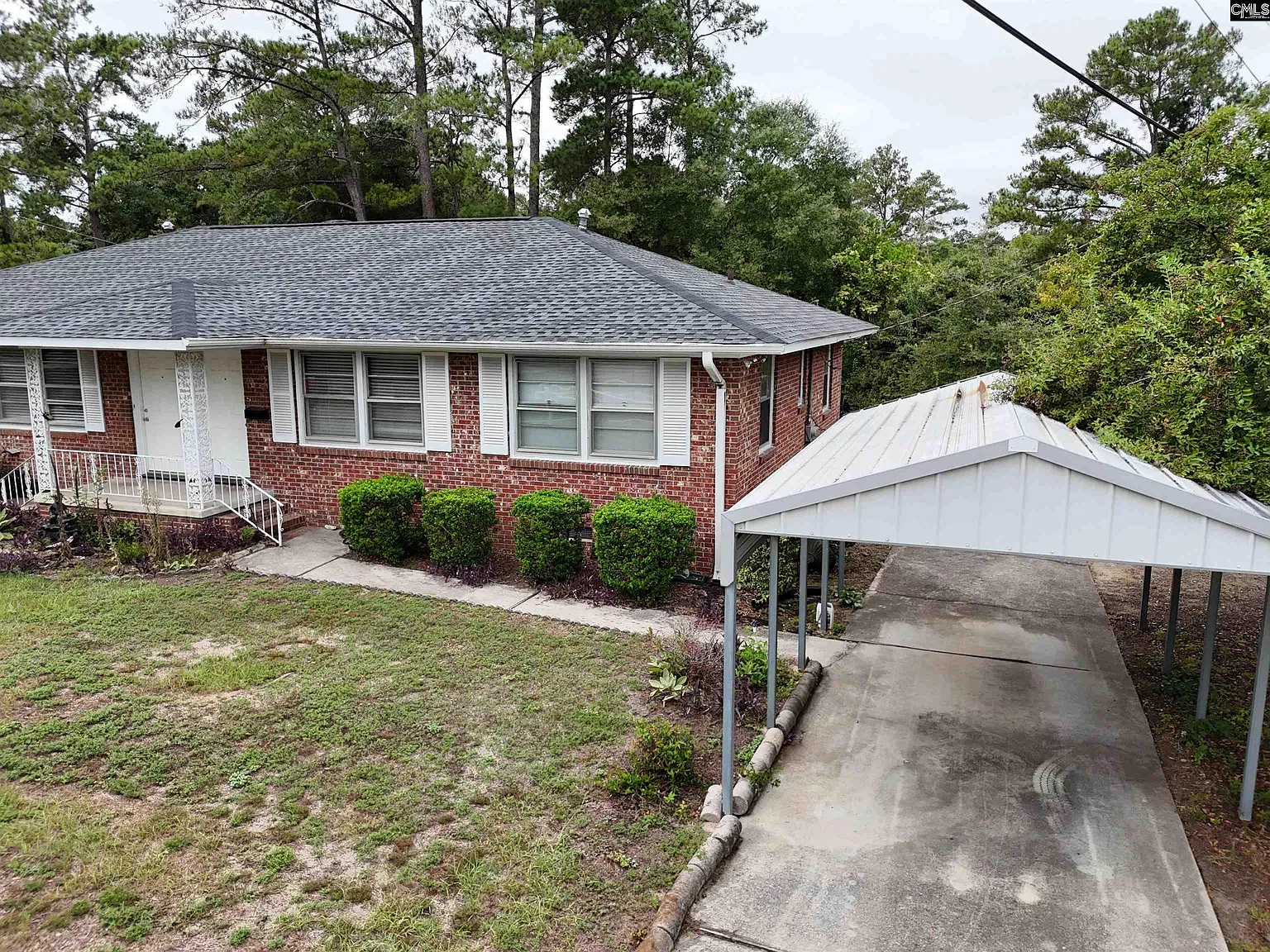 2 bed, 928 sqft, $1,200 — Photo 2