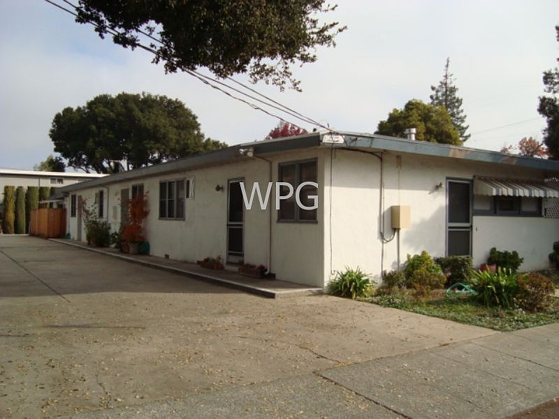 1st image of 776 Live Oak Ave