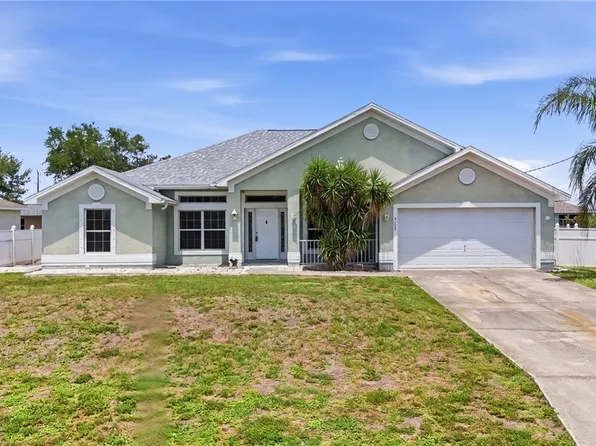 4129 NE 14th Pl, Cape Coral, FL 33909