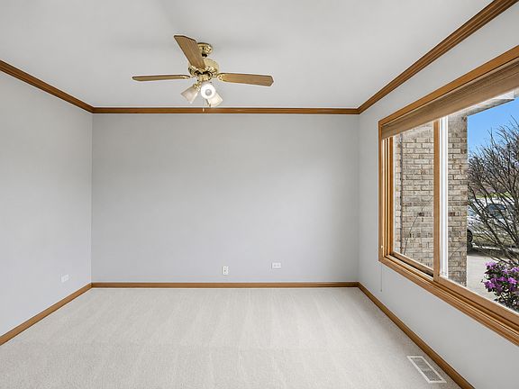 2nd image of 4807 Clearwater Ln