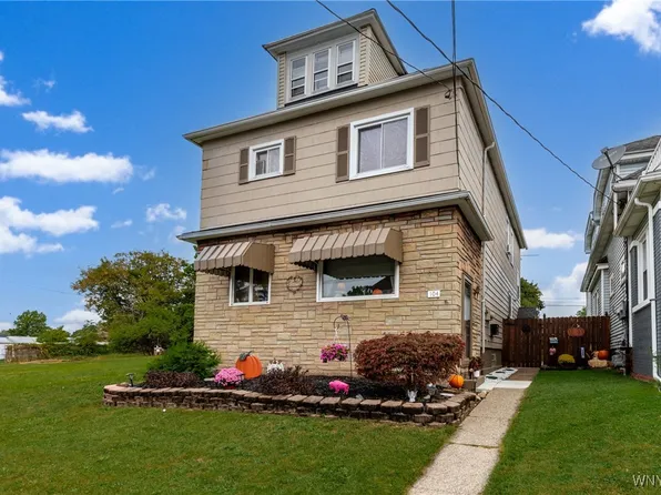 104 Caldwell Pl, Lackawanna, NY 14218