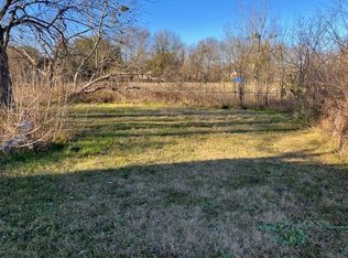 1013 W College Ave, Holland St, TX 75426