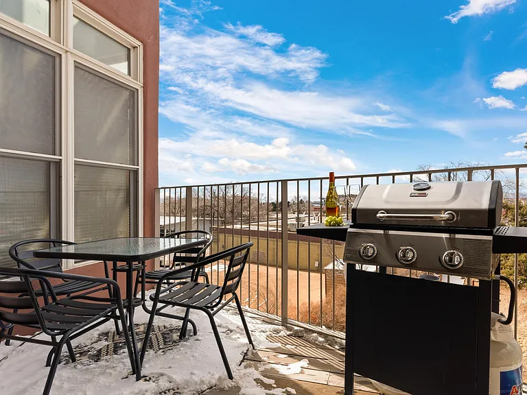 1010 Marquez Pl #L — Photo 44