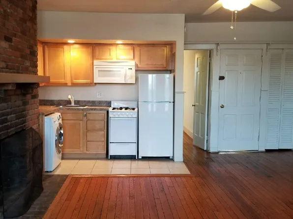 415 4th St SE APT 6, Washington, DC 20003