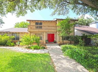 410 Westmont Dr, Laredo, TX 78041