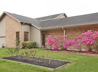 4690 Chadwick St, Beaumont, TX 77706