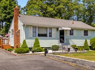 5 Oakwood Ave, Randolph, MA 02368
