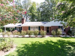 121 Holly Haven Rd, Weems, VA 22576