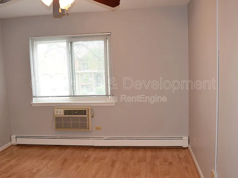 1180 Meadow Ln #206 — Photo 5