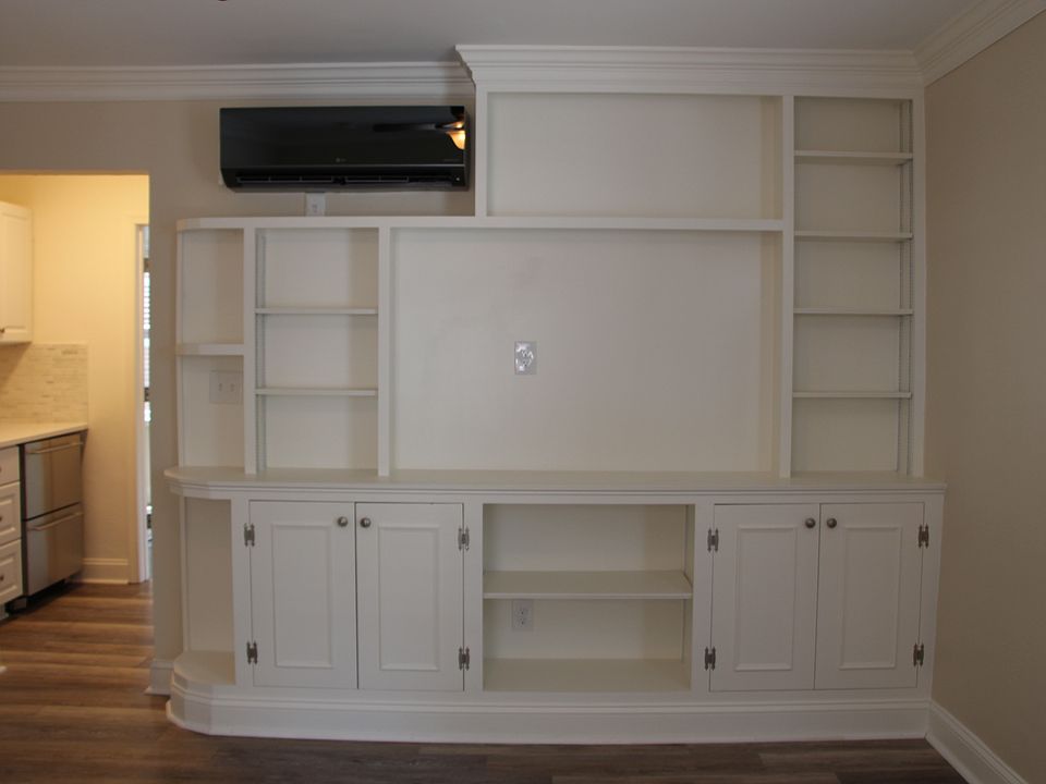 1st image of 700-724 N Monroe St #11596003