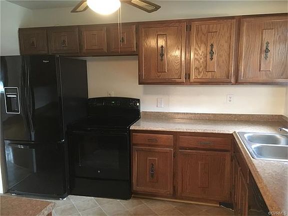 5th image of 20309 College Park Ave