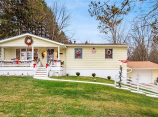 1268 Ellen Dr, Zanesville, OH 43701