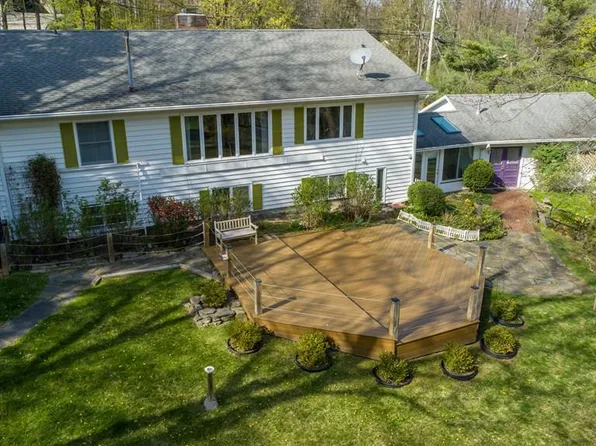 23 Overbrook Rd, Painted Post, NY 14870