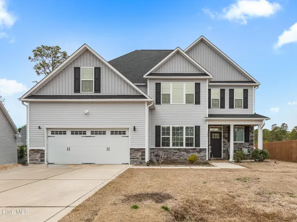 907 Needlerush Rd, Sneads Ferry, NC 28460