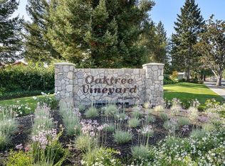 7 Falcon Crest Cir, Napa, CA 94558