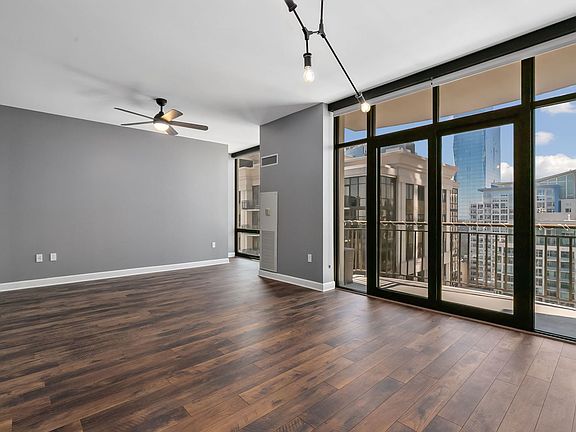 3rd image of 233 E 13th St APT 1910