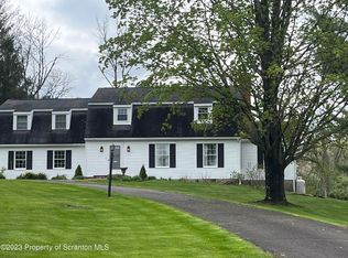 100 Grouse Hill Rd, Scott Township, PA 18414