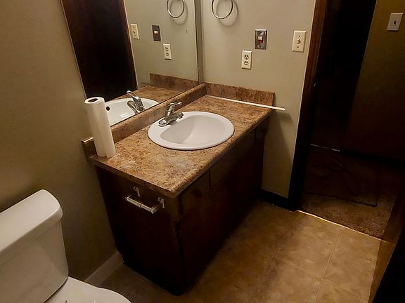 5th image of 3117 Grassy Ct #3117