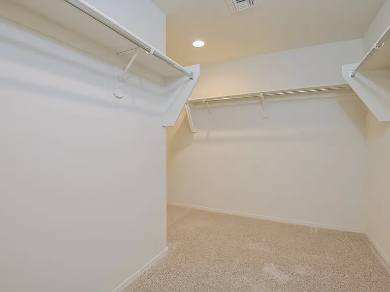 10854 W Claxton Dr — Photo 12