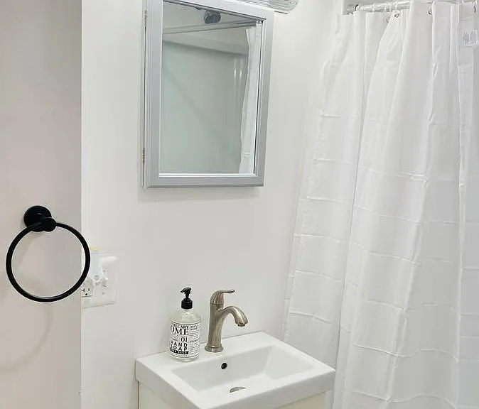 7 Solar St #2 — Photo 15