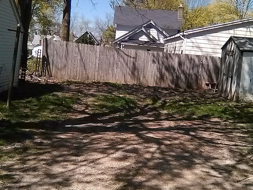 2nd image of 206 W Fauble St