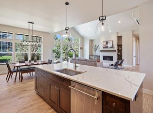 8211 Sora Ct, Redmond, OR 97756