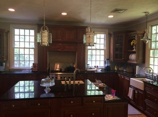 189 Hartford St, Natick, MA 01760