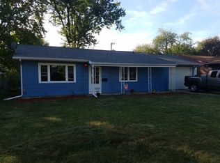 1909 21st Ave, Sterling, IL 61081